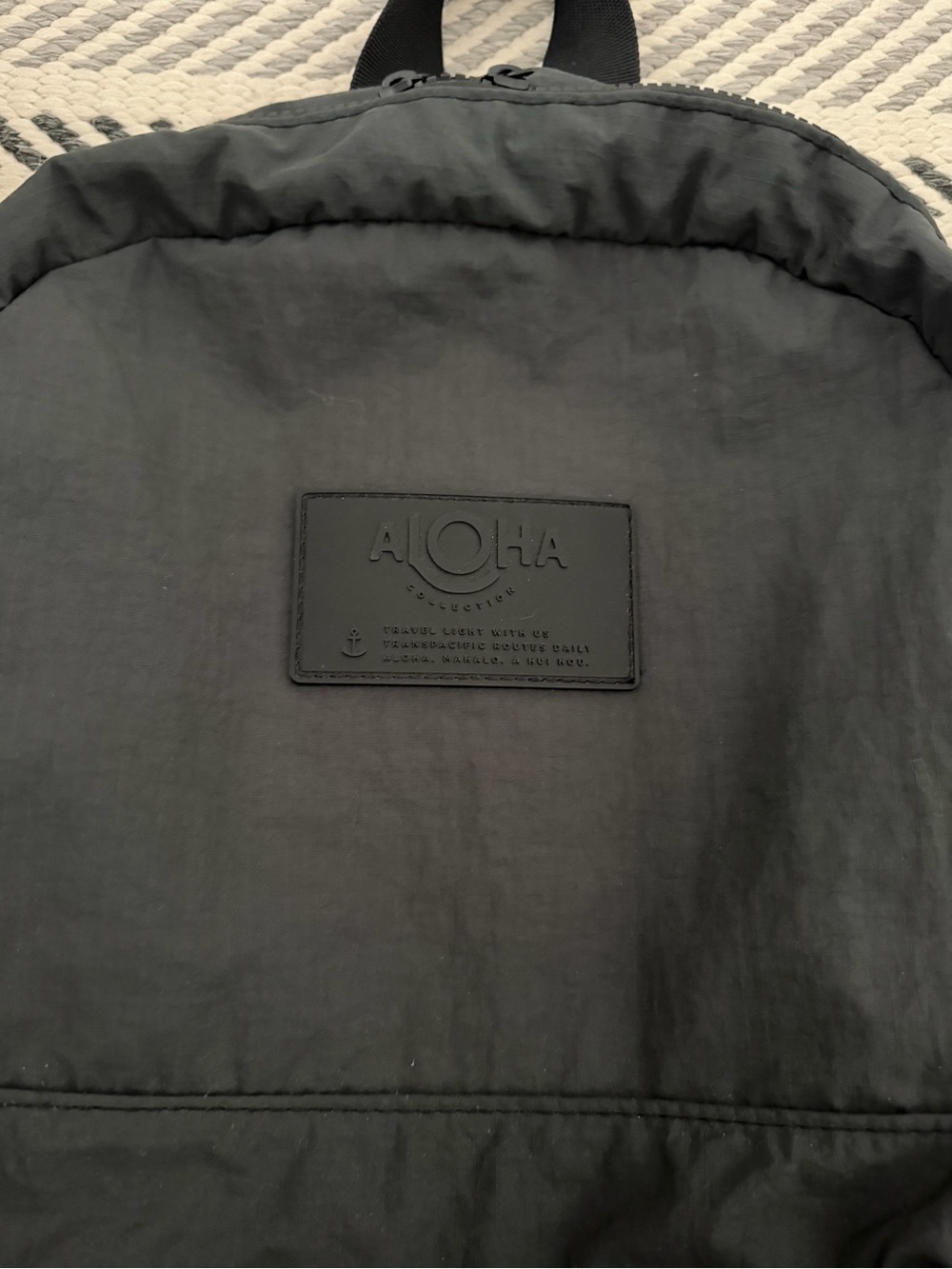 ALOHA collection black Everyday Backpack - Picture 2 of 4